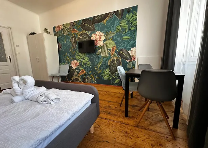 Next To Stadthalle I Your Retreat In Viyana